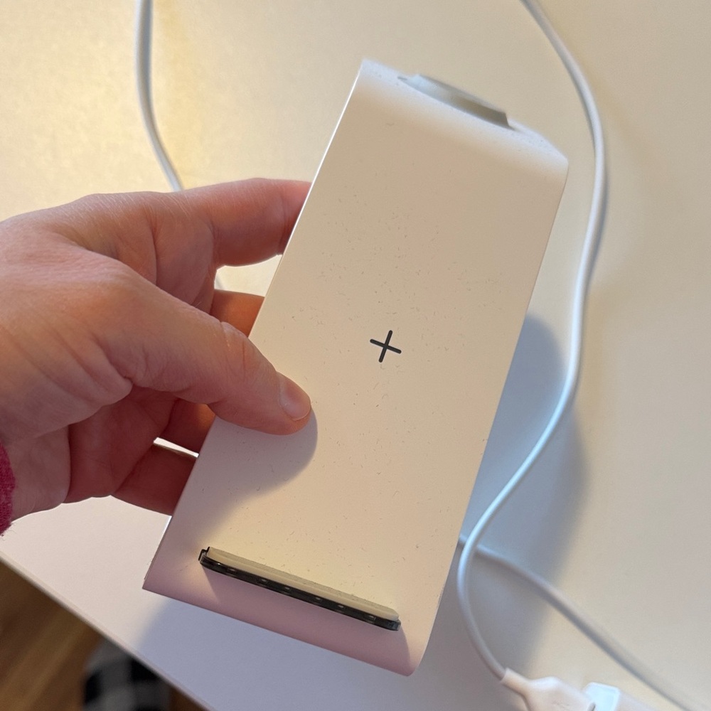 3 in 1 Wireless Charging Stand Apple Watch, iPhone , AirPods